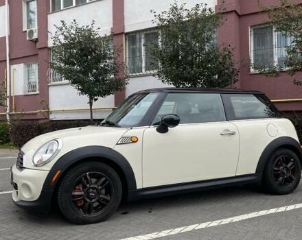 Бежевий Міні Cooper, об'ємом двигуна 1.6 л та пробігом 249 тис. км за 7600 $, фото 5 на Automoto.ua