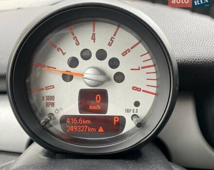 Бежевий Міні Cooper, об'ємом двигуна 1.6 л та пробігом 249 тис. км за 7600 $, фото 9 на Automoto.ua
