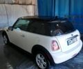 Бежевий Міні Cooper, об'ємом двигуна 1.6 л та пробігом 219 тис. км за 9499 $, фото 1 на Automoto.ua