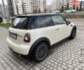 Бежевий Міні Cooper, об'ємом двигуна 2 л та пробігом 202 тис. км за 7777 $, фото 22 на Automoto.ua