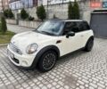 Бежевый Мини Купер, объемом двигателя 2 л и пробегом 202 тыс. км за 8800 $, фото 10 на Automoto.ua
