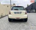 Бежевий Міні Cooper, об'ємом двигуна 1.6 л та пробігом 190 тис. км за 7799 $, фото 10 на Automoto.ua