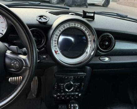 Бежевый Мини Купер, объемом двигателя 2 л и пробегом 119 тыс. км за 11200 $, фото 16 на Automoto.ua