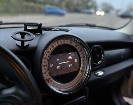 Бежевый Мини Купер, объемом двигателя 2 л и пробегом 119 тыс. км за 11200 $, фото 13 на Automoto.ua