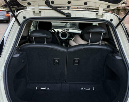 Бежевый Мини Купер, объемом двигателя 2 л и пробегом 119 тыс. км за 11200 $, фото 20 на Automoto.ua