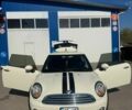 Бежевий Міні Cooper, об'ємом двигуна 1.6 л та пробігом 155 тис. км за 8000 $, фото 1 на Automoto.ua