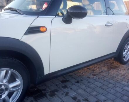 Бежевый Мини Купер, объемом двигателя 1.6 л и пробегом 78 тыс. км за 7500 $, фото 1 на Automoto.ua