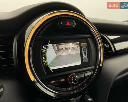 Бежевый Мини Купер, объемом двигателя 1.5 л и пробегом 110 тыс. км за 11798 $, фото 16 на Automoto.ua