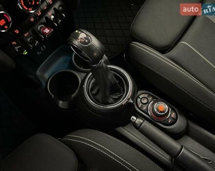 Бежевый Мини Купер, объемом двигателя 1.5 л и пробегом 110 тыс. км за 11798 $, фото 18 на Automoto.ua