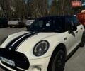 Бежевый Мини Купер, объемом двигателя 1.5 л и пробегом 266 тыс. км за 9600 $, фото 2 на Automoto.ua