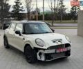 Бежевый Мини Купер, объемом двигателя 2 л и пробегом 119 тыс. км за 8300 $, фото 1 на Automoto.ua