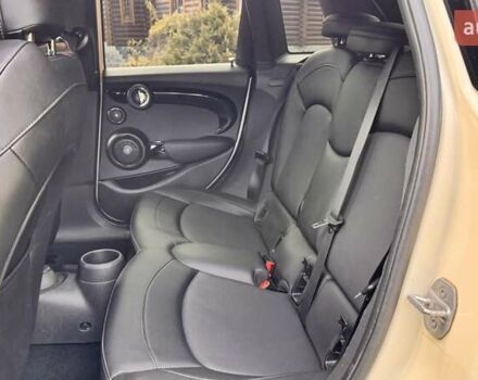 Бежевый Мини Купер, объемом двигателя 2 л и пробегом 95 тыс. км за 16000 $, фото 14 на Automoto.ua