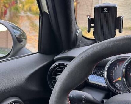 Бежевый Мини Купер, объемом двигателя 2 л и пробегом 95 тыс. км за 16000 $, фото 26 на Automoto.ua