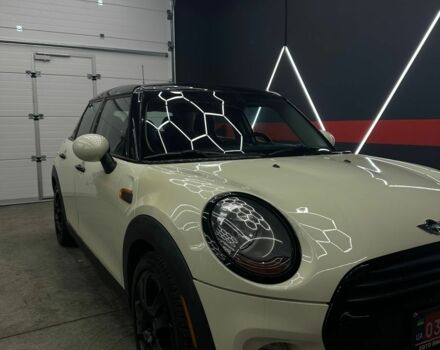 Бежевый Мини Купер, объемом двигателя 1.5 л и пробегом 207 тыс. км за 12300 $, фото 7 на Automoto.ua