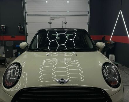 Бежевый Мини Купер, объемом двигателя 1.5 л и пробегом 207 тыс. км за 12300 $, фото 5 на Automoto.ua