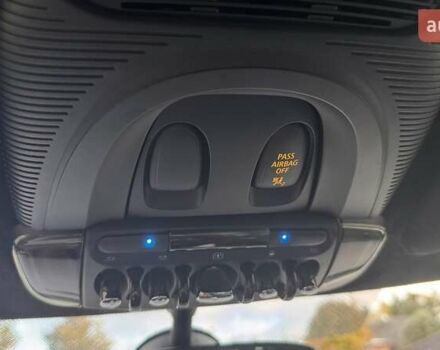 Бежевый Мини Купер, объемом двигателя 2 л и пробегом 95 тыс. км за 16000 $, фото 25 на Automoto.ua