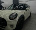 Бежевый Мини Купер, объемом двигателя 1.5 л и пробегом 207 тыс. км за 12300 $, фото 4 на Automoto.ua
