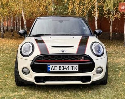 Бежевый Мини Купер, объемом двигателя 2 л и пробегом 95 тыс. км за 16000 $, фото 3 на Automoto.ua