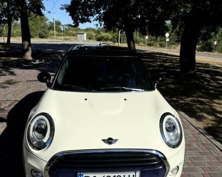 Бежевий Міні Cooper, об'ємом двигуна 1.5 л та пробігом 57 тис. км за 14800 $, фото 4 на Automoto.ua