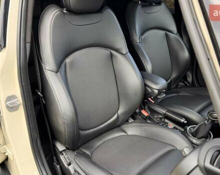 Бежевый Мини Купер, объемом двигателя 2 л и пробегом 95 тыс. км за 16000 $, фото 18 на Automoto.ua