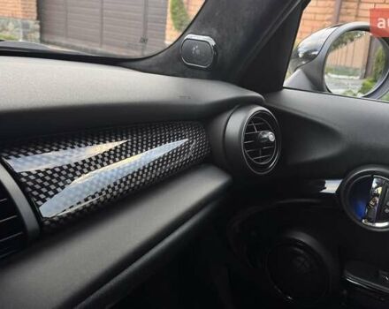 Бежевый Мини Купер, объемом двигателя 2 л и пробегом 95 тыс. км за 16000 $, фото 23 на Automoto.ua