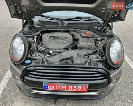 Бежевий Міні Cooper, об'ємом двигуна 1.5 л та пробігом 107 тис. км за 11500 $, фото 25 на Automoto.ua