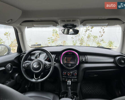 Бежевий Міні Cooper, об'ємом двигуна 1.5 л та пробігом 107 тис. км за 11500 $, фото 19 на Automoto.ua