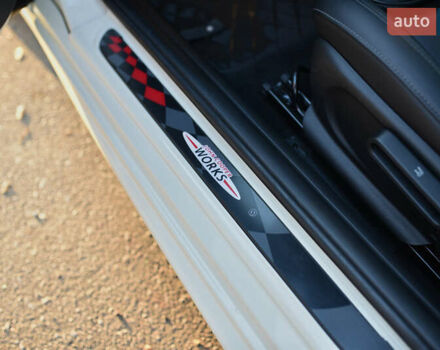 Бежевий Міні Cooper, об'ємом двигуна 2 л та пробігом 36 тис. км за 23000 $, фото 16 на Automoto.ua