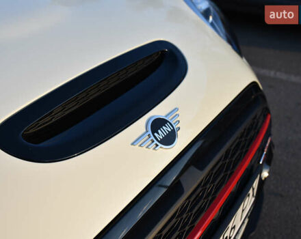 Бежевий Міні Cooper, об'ємом двигуна 2 л та пробігом 36 тис. км за 23000 $, фото 6 на Automoto.ua