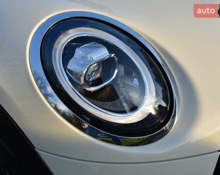 Бежевий Міні Cooper, об'ємом двигуна 2 л та пробігом 36 тис. км за 23000 $, фото 5 на Automoto.ua