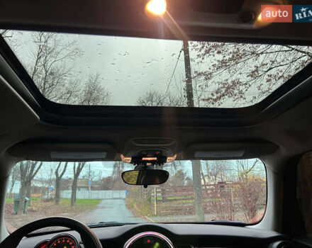 Бежевый Мини Купер, объемом двигателя 1.6 л и пробегом 57 тыс. км за 16990 $, фото 21 на Automoto.ua