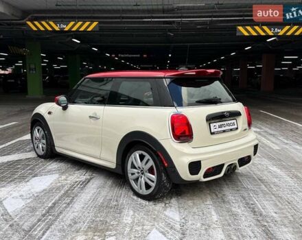 Бежевий Міні Cooper, об'ємом двигуна 2 л та пробігом 53 тис. км за 26990 $, фото 4 на Automoto.ua
