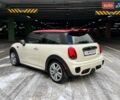 Бежевий Міні Cooper, об'ємом двигуна 2 л та пробігом 53 тис. км за 26990 $, фото 4 на Automoto.ua