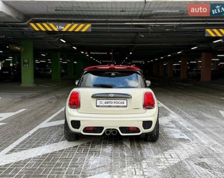 Бежевий Міні Cooper, об'ємом двигуна 2 л та пробігом 53 тис. км за 26990 $, фото 5 на Automoto.ua