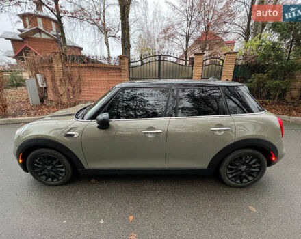 Бежевый Мини Купер, объемом двигателя 1.6 л и пробегом 57 тыс. км за 16990 $, фото 9 на Automoto.ua