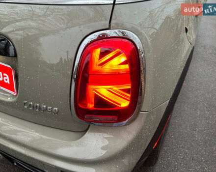 Бежевый Мини Купер, объемом двигателя 1.6 л и пробегом 57 тыс. км за 16990 $, фото 11 на Automoto.ua