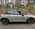 Бежевый Мини Купер, объемом двигателя 1.6 л и пробегом 57 тыс. км за 16990 $, фото 5 на Automoto.ua
