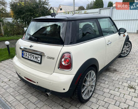 Бежевий Міні Cooper, об'ємом двигуна 1.6 л та пробігом 148 тис. км за 8500 $, фото 1 на Automoto.ua