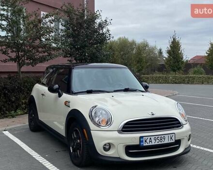 Бежевий Міні Cooper, об'ємом двигуна 1.6 л та пробігом 249 тис. км за 7600 $, фото 1 на Automoto.ua
