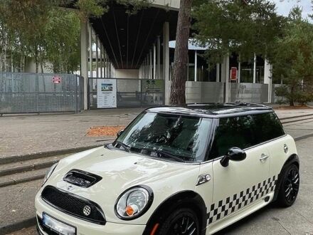 Бежевий Міні Cooper, об'ємом двигуна 1.6 л та пробігом 160 тис. км за 9354 $, фото 1 на Automoto.ua
