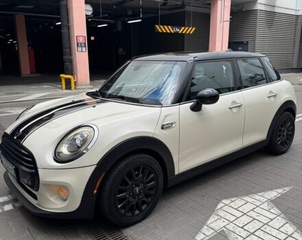 Бежевий Міні Cooper, об'ємом двигуна 1.5 л та пробігом 270 тис. км за 8500 $, фото 1 на Automoto.ua