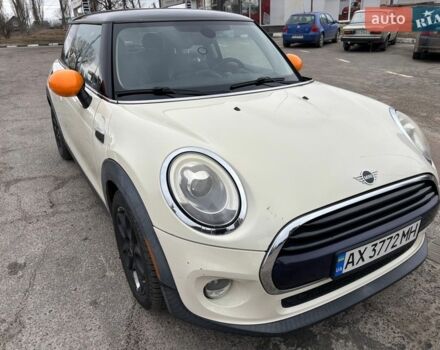 Бежевый Мини Купер, объемом двигателя 1.5 л и пробегом 78 тыс. км за 15280 $, фото 1 на Automoto.ua