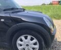 Черный Мини Купер, объемом двигателя 1.6 л и пробегом 200 тыс. км за 4100 $, фото 2 на Automoto.ua