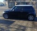 Черный Мини Купер, объемом двигателя 1.6 л и пробегом 240 тыс. км за 4500 $, фото 1 на Automoto.ua