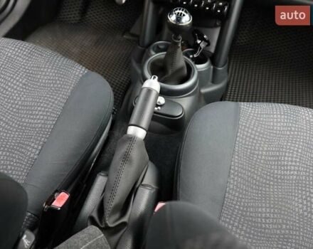 Черный Мини Купер, объемом двигателя 1.6 л и пробегом 186 тыс. км за 5500 $, фото 19 на Automoto.ua