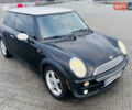 Чорний Міні Cooper, об'ємом двигуна 1.6 л та пробігом 152 тис. км за 5300 $, фото 3 на Automoto.ua