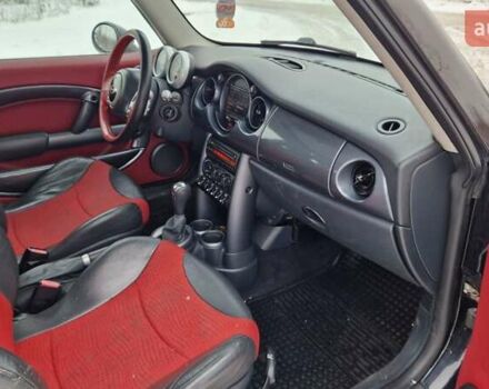 Чорний Міні Cooper, об'ємом двигуна 1.6 л та пробігом 230 тис. км за 5450 $, фото 9 на Automoto.ua