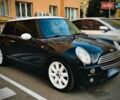 Черный Мини Купер, объемом двигателя 1.6 л и пробегом 152 тыс. км за 4900 $, фото 17 на Automoto.ua