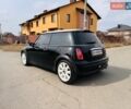 Черный Мини Купер, объемом двигателя 1.6 л и пробегом 152 тыс. км за 4900 $, фото 3 на Automoto.ua