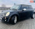 Чорний Міні Cooper, об'ємом двигуна 1.6 л та пробігом 152 тис. км за 5300 $, фото 2 на Automoto.ua